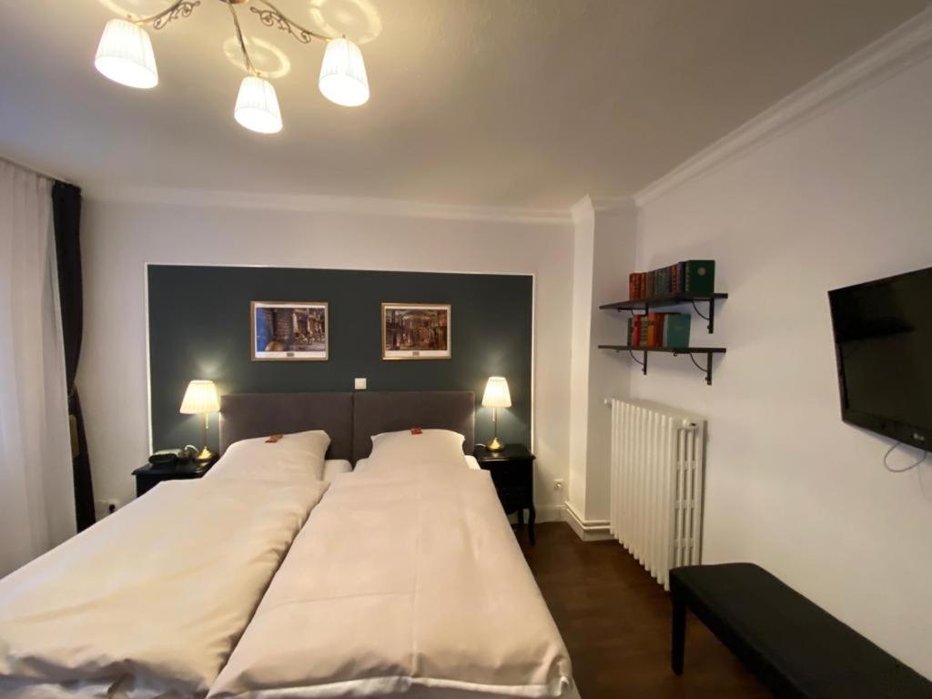 Hotel Niedersachsen Quakenbrück Esterno foto